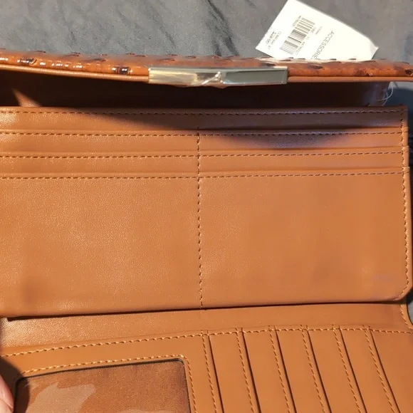NWT Cato wallet - Picture 5 of 5